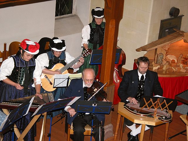 Adventskonzert der Stubenmusik und Glockengruppe 