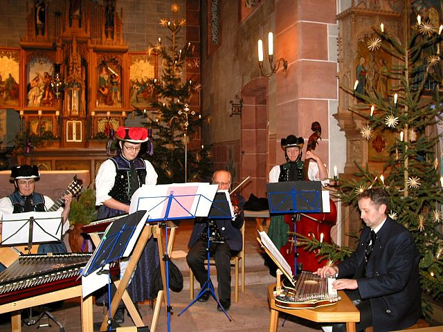 Adventskonzert der Stubenmusik und Glockengruppe 