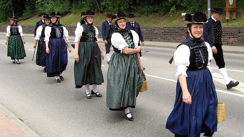 Der Trachtenverein beim Gautrachtentreffen in Niedereschach 