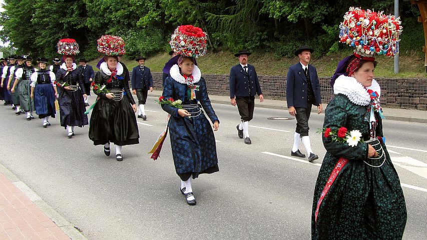 Der Trachtenverein beim Gautrachtentreffen in Niedereschach 