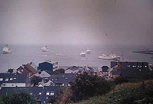 Schiffe vor Helgoland